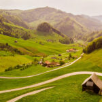 De meest mooie en schilderachtige wegen in Zwitserland